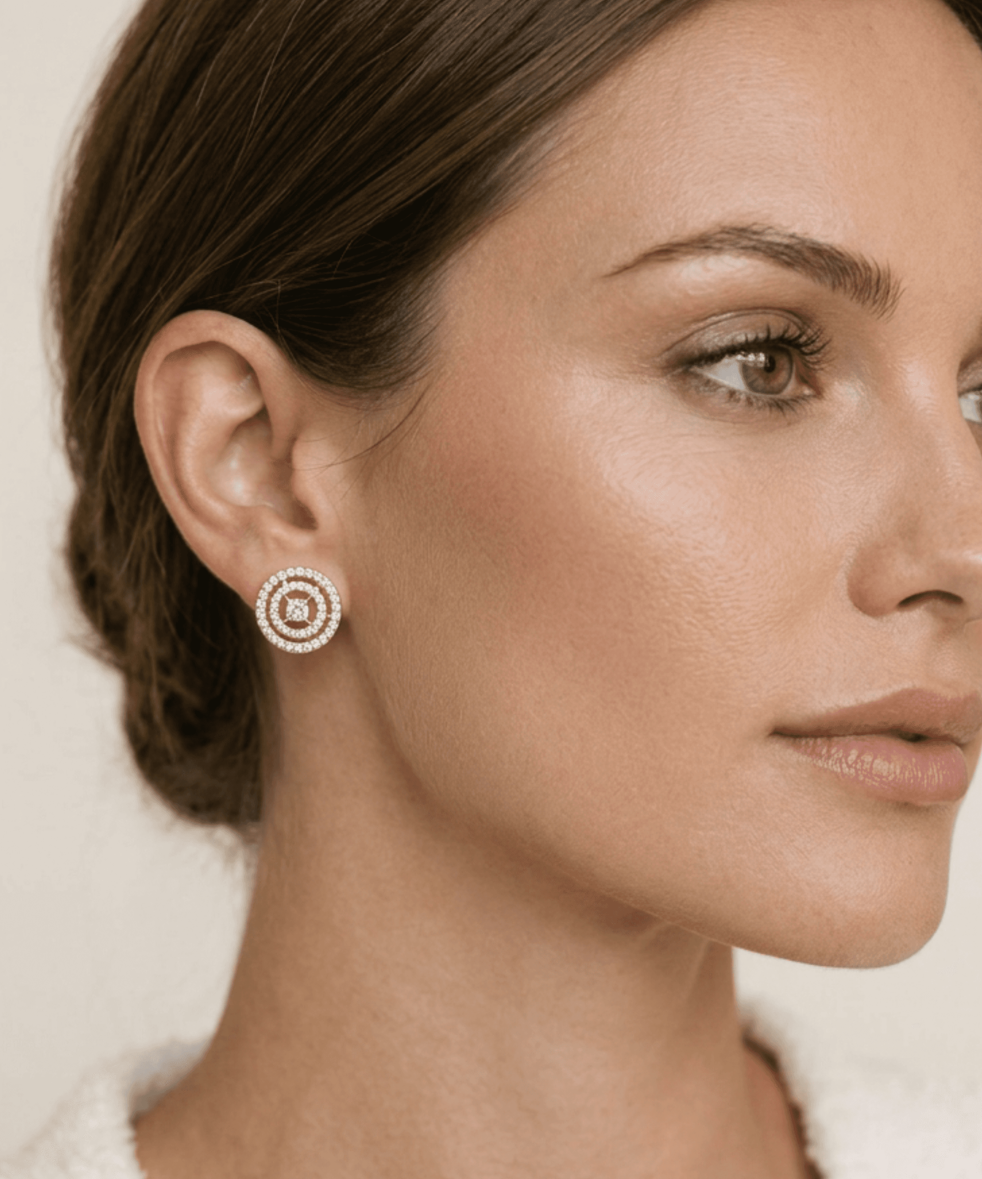 Diamond Halo Circle Stud Earrings thumbnail 2